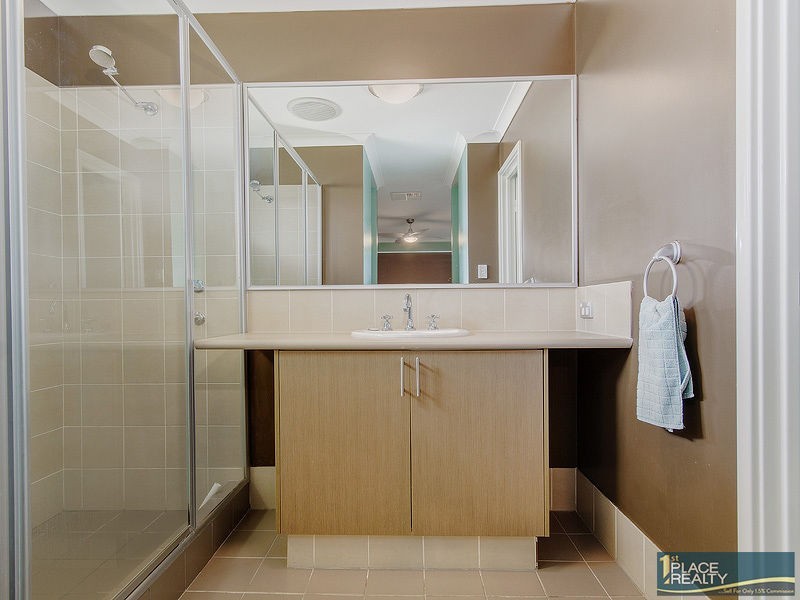 28 Highcliffe Circle, Lakelands WA 6180