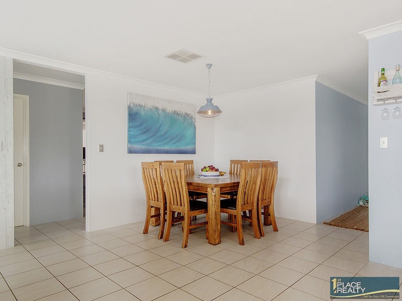 28 Highcliffe Circle, Lakelands WA 6180