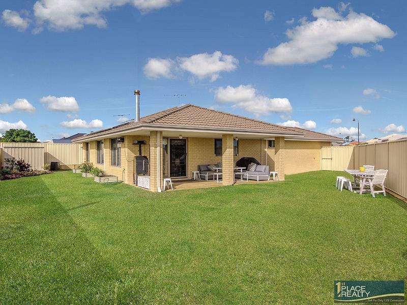 28 Highcliffe Circle, Lakelands WA 6180