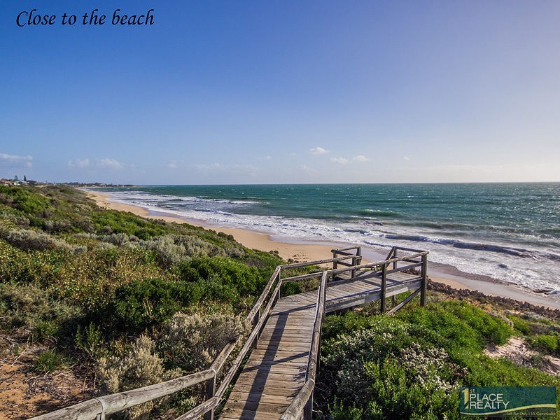 73 Torwood Edge, Halls Head WA 6210