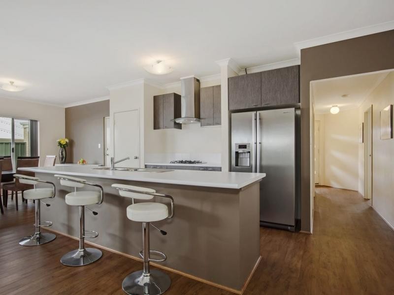 10 Mountain Cove, Baldivis WA 6171