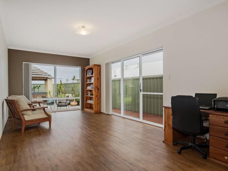 10 Mountain Cove, Baldivis WA 6171
