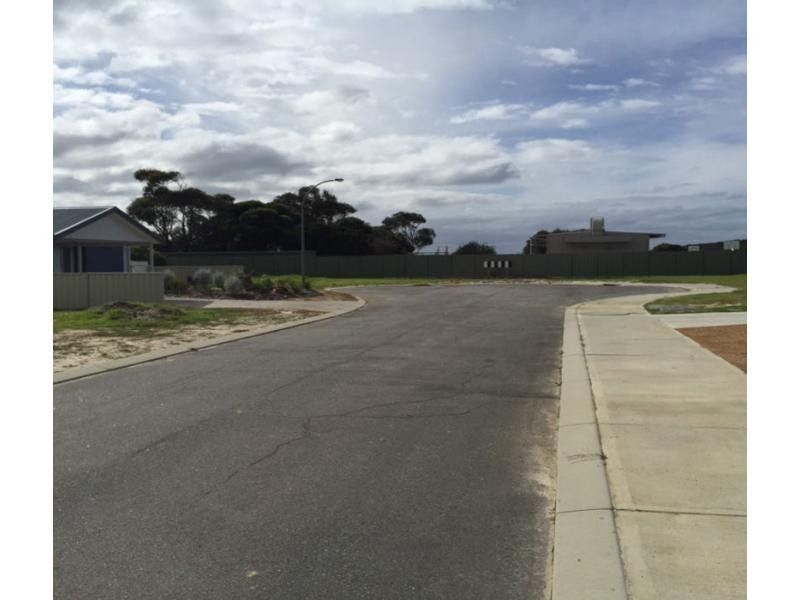 35 MCGLADE Close, Bremer Bay WA 6338
