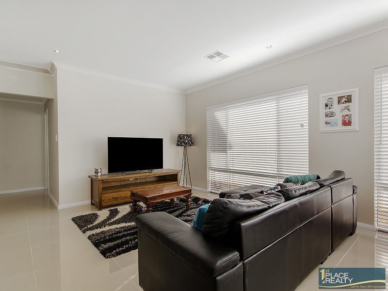 16 Driver Link, South Yunderup WA 6208