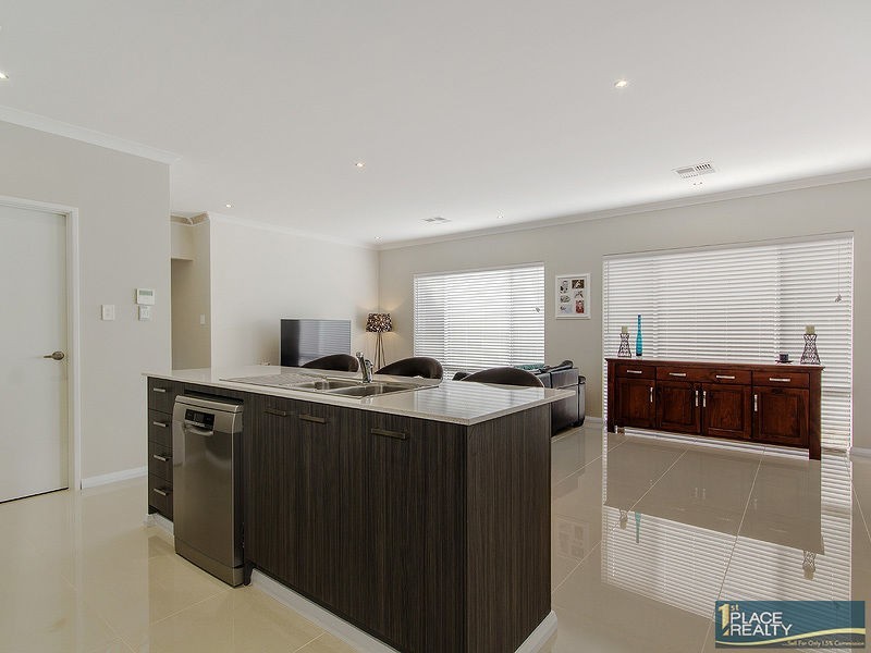 16 Driver Link, South Yunderup WA 6208