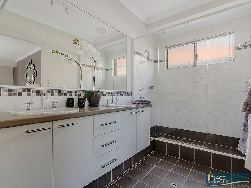 19 Yindana Boulevard, Lakelands WA 6180