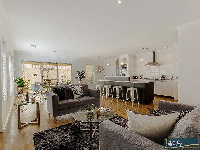 19 Yindana Boulevard, Lakelands WA 6180