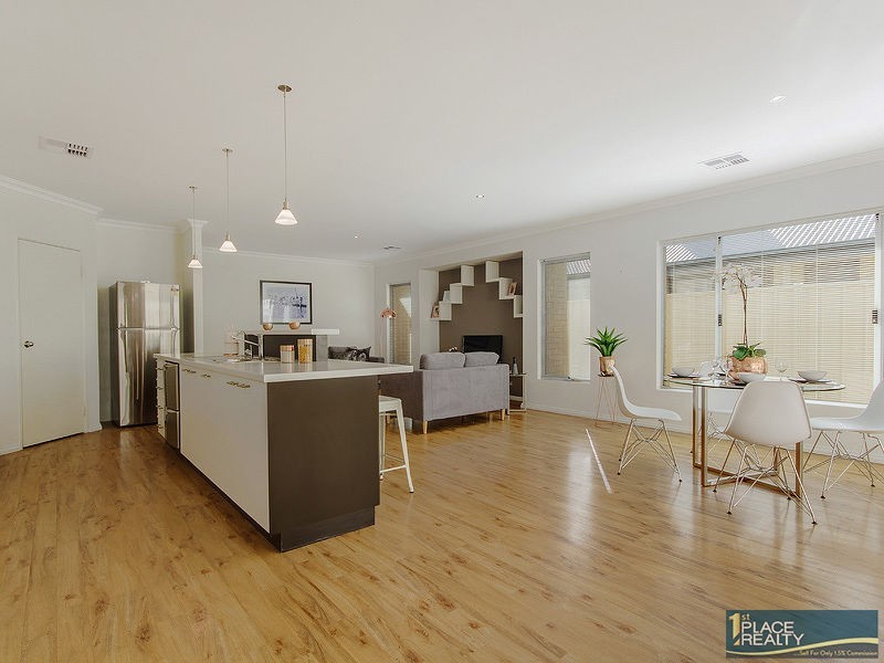 19 Yindana Boulevard, Lakelands WA 6180