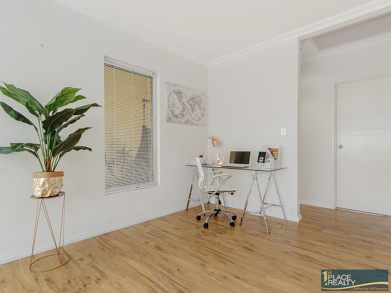 19 Yindana Boulevard, Lakelands WA 6180