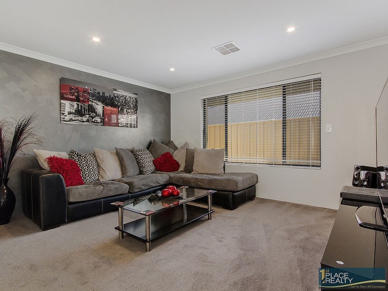 17 Greenville Vista, Meadow Springs WA 6210