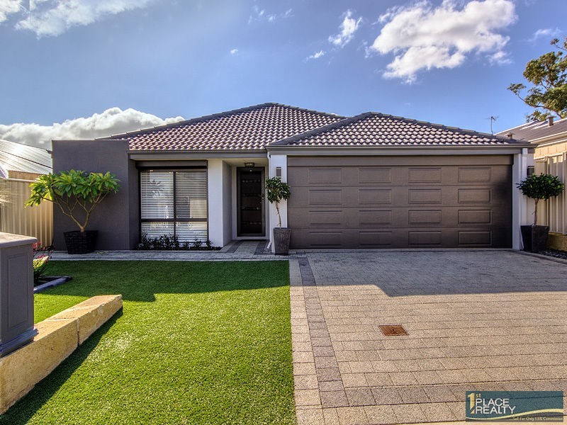 17 Greenville Vista, Meadow Springs WA 6210