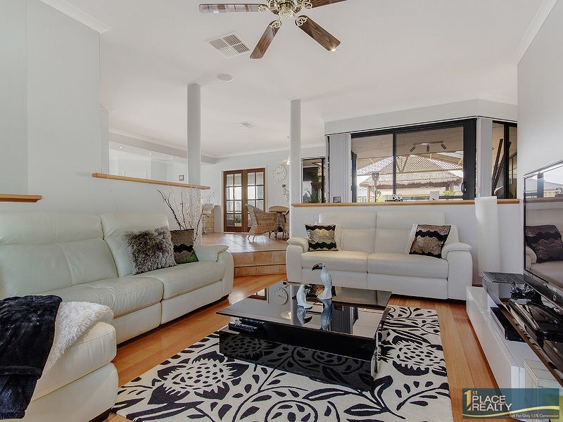 3 Wildflower Close, Singleton WA 6175
