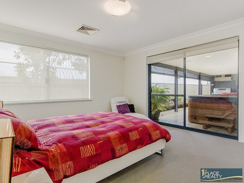 27 Cohen Vista, Lakelands WA 6180