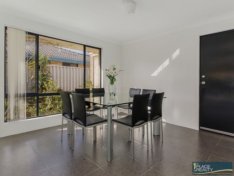 12 Bolton Avenue, Secret Harbour WA 6173