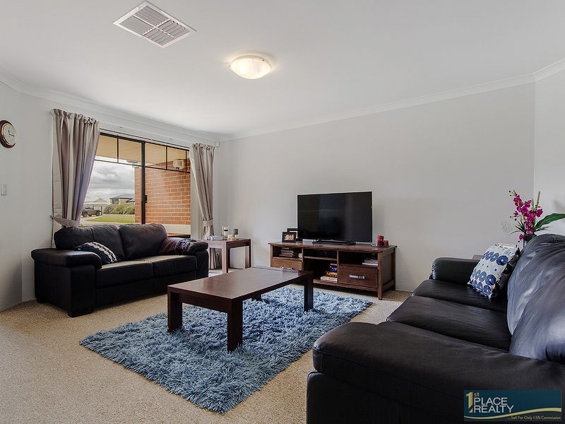 21 Camden Way, Meadow Springs WA 6210