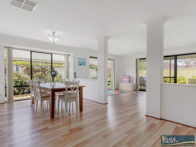 21 Camden Way, Meadow Springs WA 6210