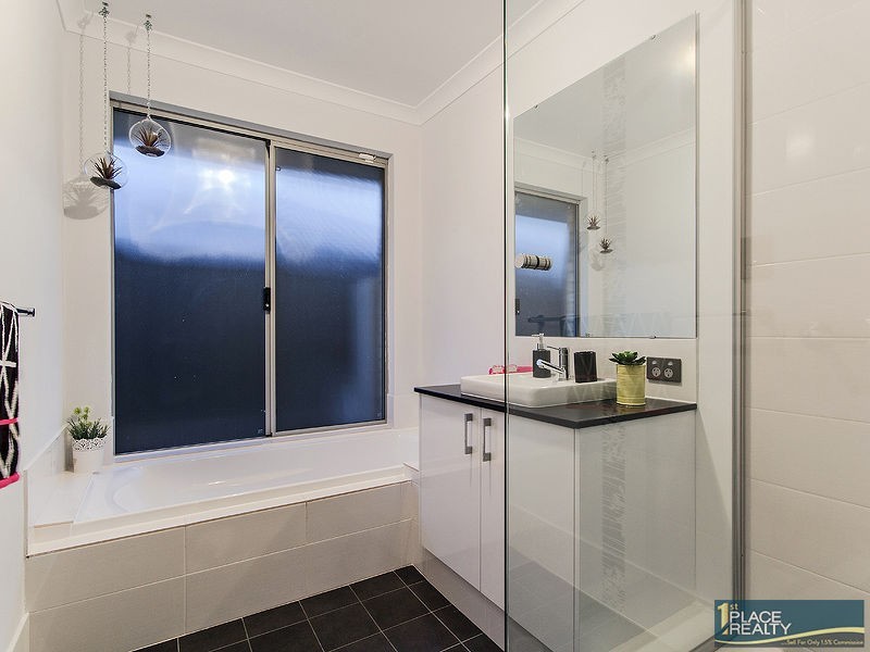 10 Greenock Road, Baldivis WA 6171