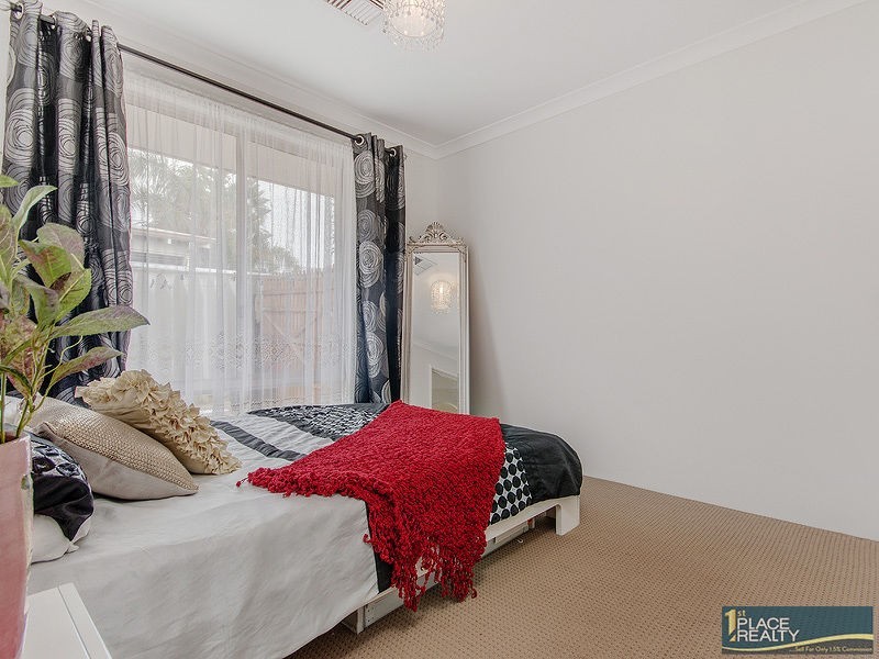 7 Cherry Hills Retreat, Meadow Springs WA 6210