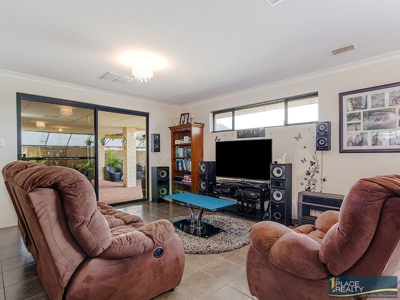25 Wells Road, Pinjarra WA 6208