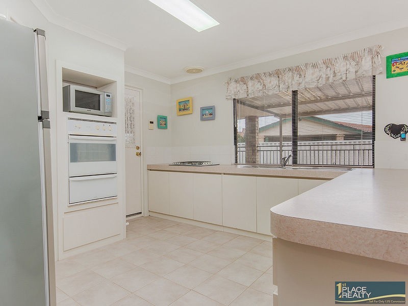 56 Minigwal Loop, Waikiki WA 6169