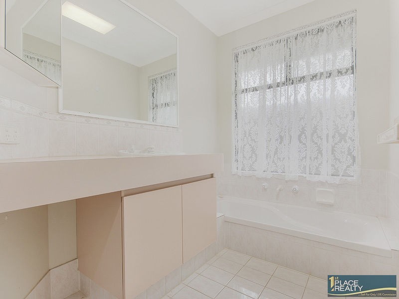 56 Minigwal Loop, Waikiki WA 6169