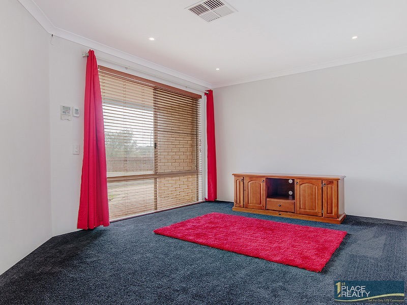 160 Mclarty Road, Halls Head WA 6210