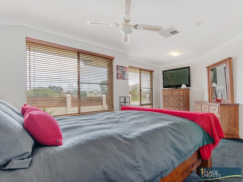160 Mclarty Road, Halls Head WA 6210