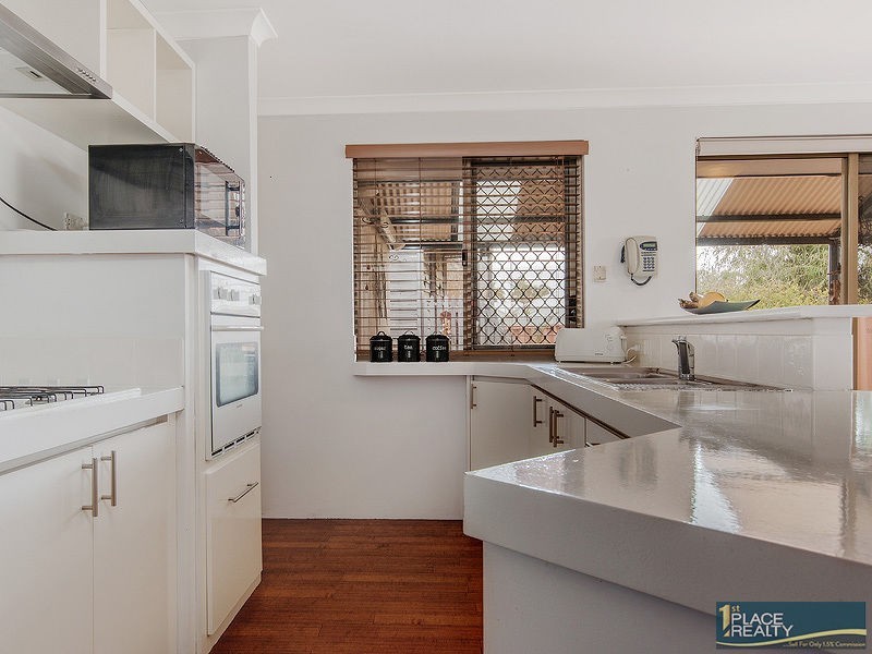 160 Mclarty Road, Halls Head WA 6210