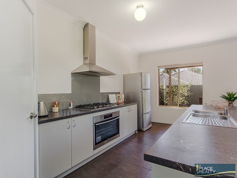 9 Ravensfield Road, Baldivis WA 6171