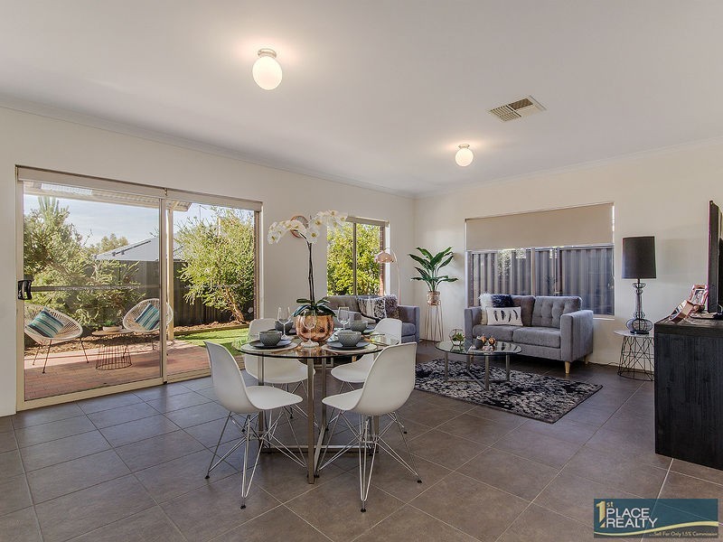 9 Ravensfield Road, Baldivis WA 6171