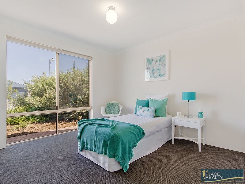 9 Ravensfield Road, Baldivis WA 6171