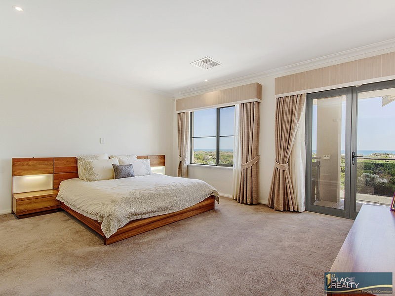 23 Cobblestones Circuit, Secret Harbour WA 6173