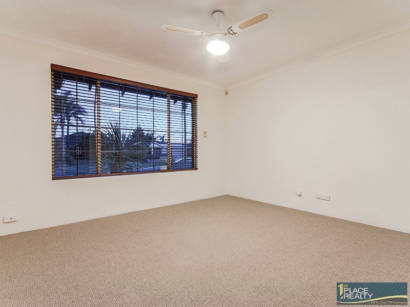 16 Avignon Retreat, Port Kennedy WA 6172