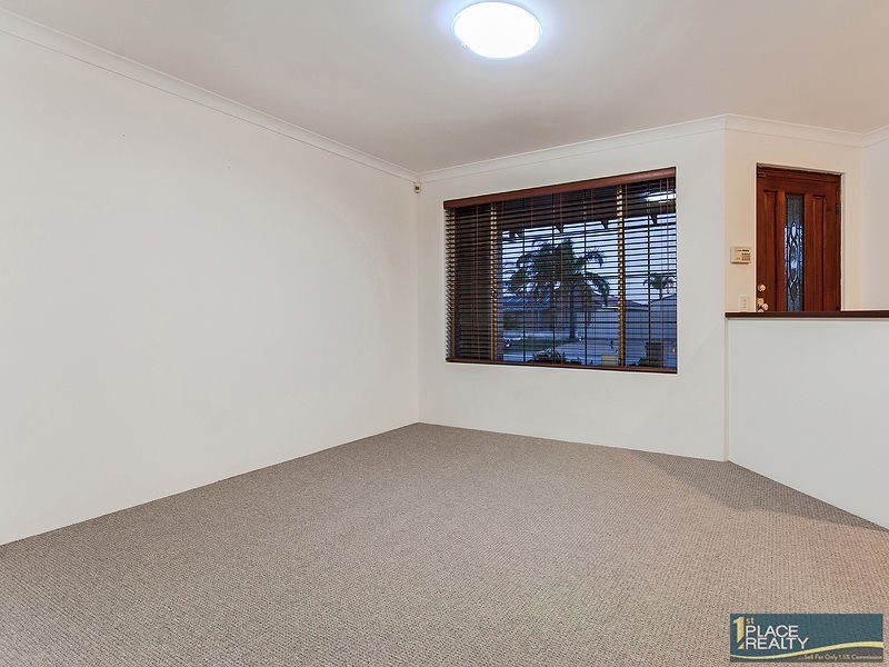 16 Avignon Retreat, Port Kennedy WA 6172