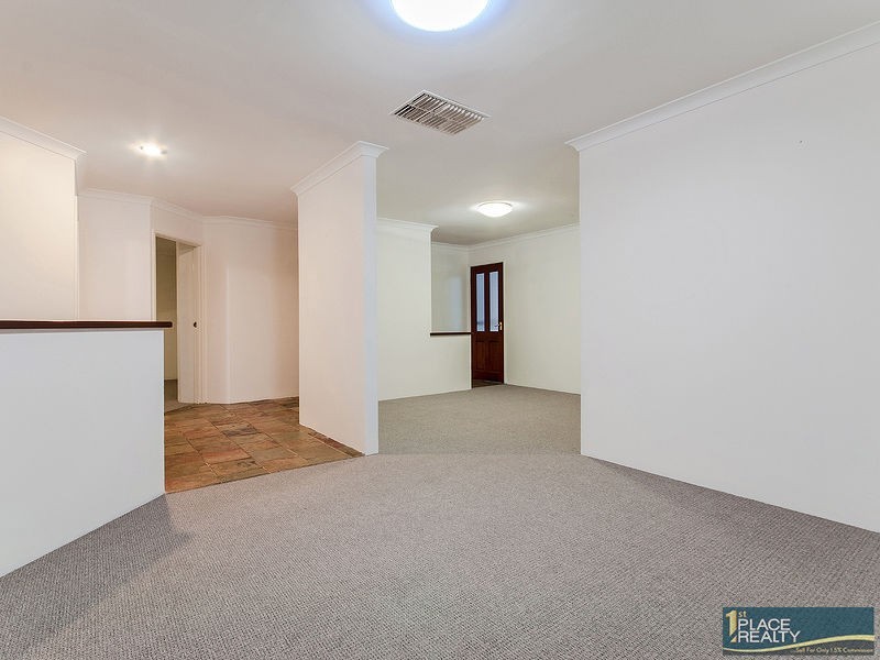 16 Avignon Retreat, Port Kennedy WA 6172