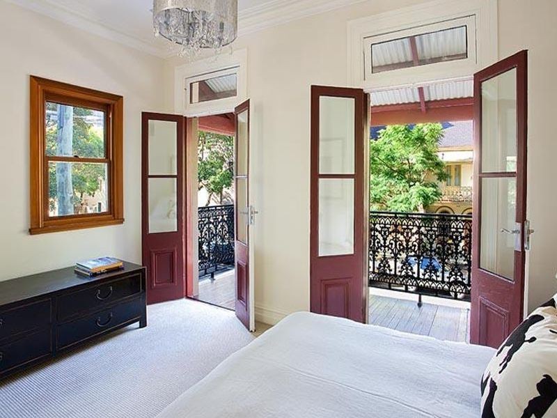 127 Riley Street, Sydney NSW 2000