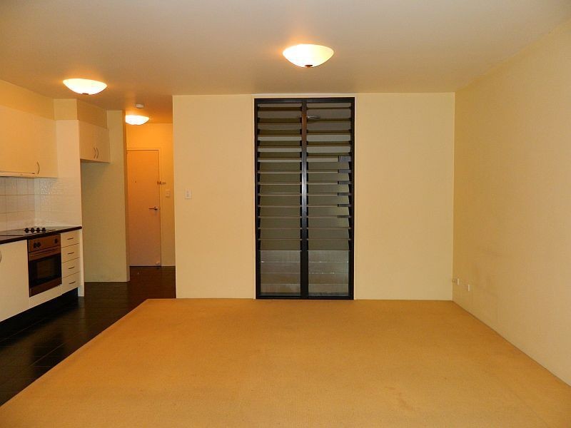 128 Cathedral Street, Woolloomooloo NSW 2011