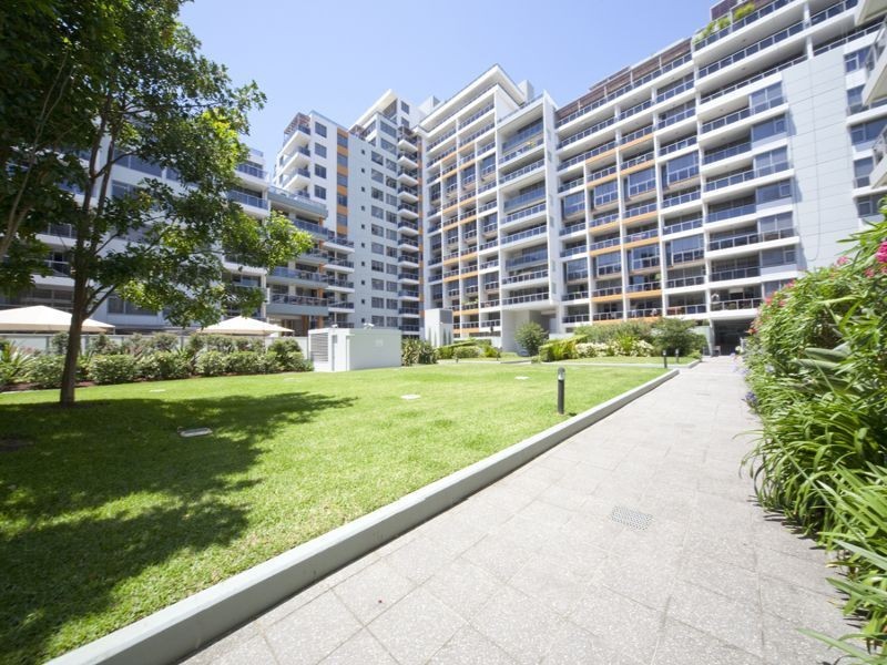 4 Lachlan Street, Waterloo NSW 2017