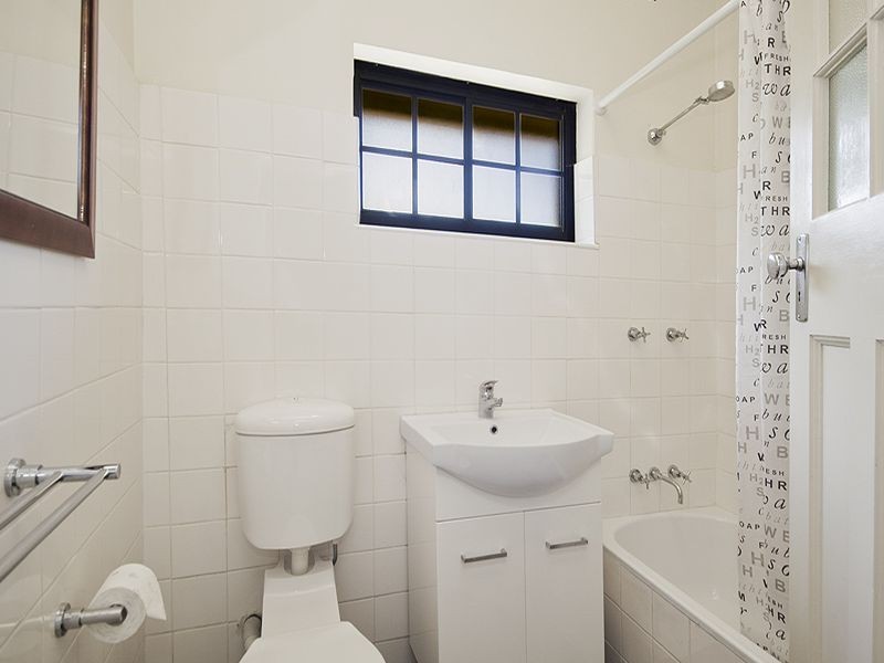 29 East Crescent Road, Mcmahons Point NSW 2060