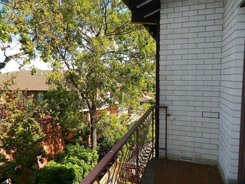 22 Linsley Street, Gladesville NSW 2111