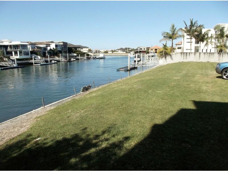 Paradise Point QLD 4216