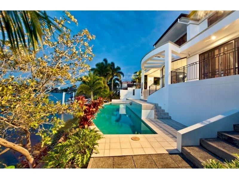 Broadbeach Waters QLD 4218