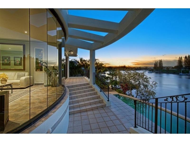 Broadbeach Waters QLD 4218