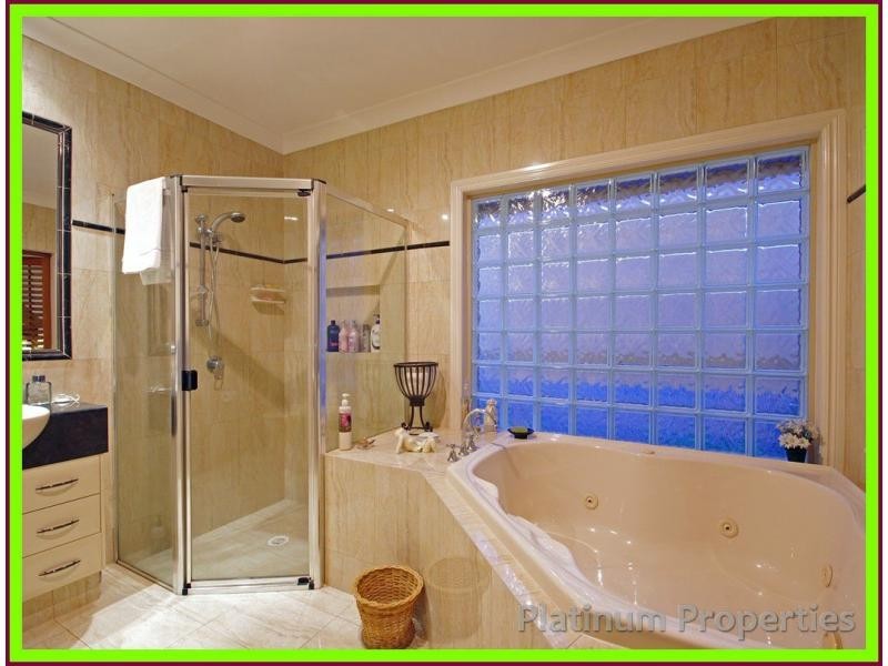 Coombabah QLD 4216