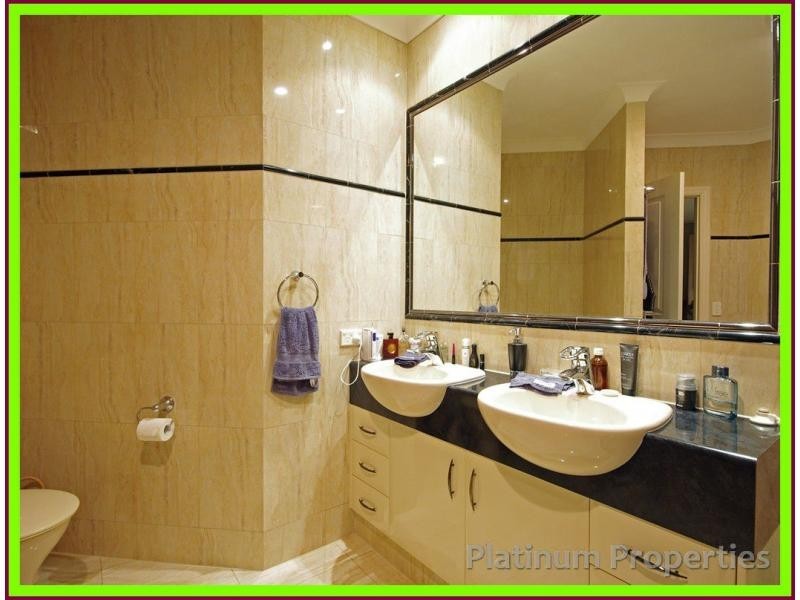 Coombabah QLD 4216