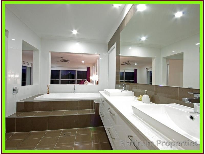 Jacobs Well QLD 4208