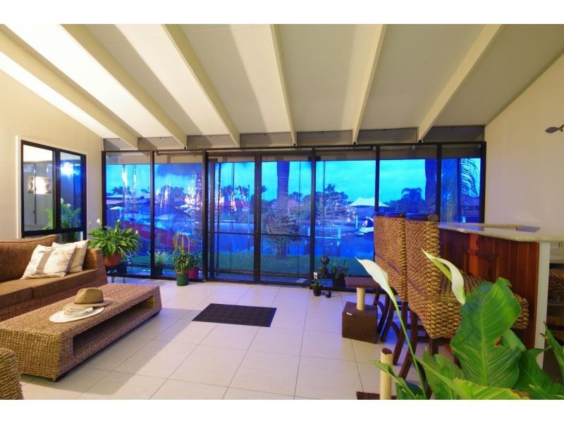 Paradise Point QLD 4216