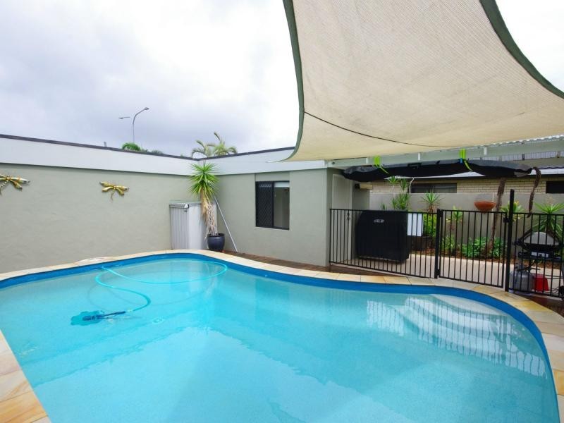 Paradise Point QLD 4216