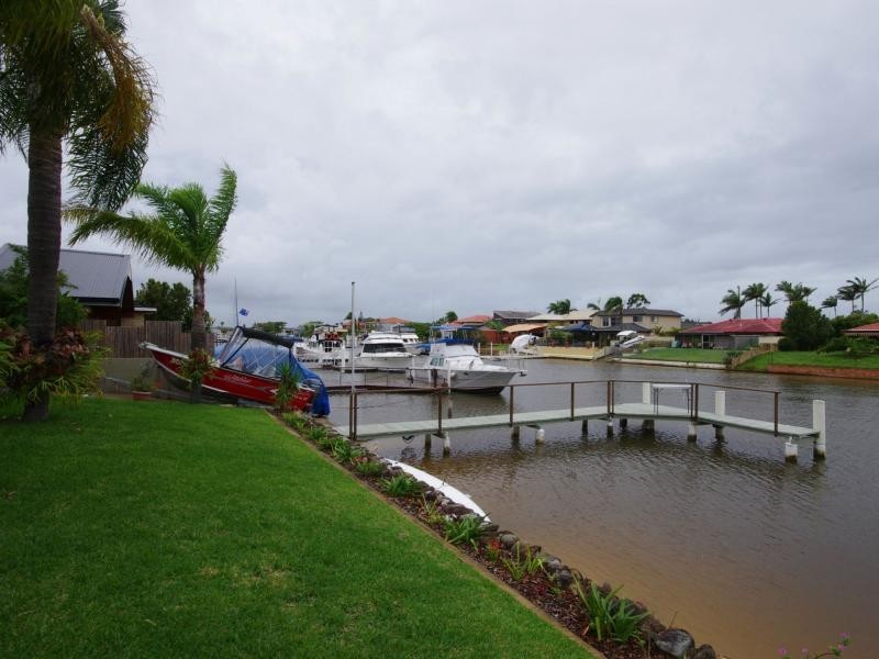 Paradise Point QLD 4216