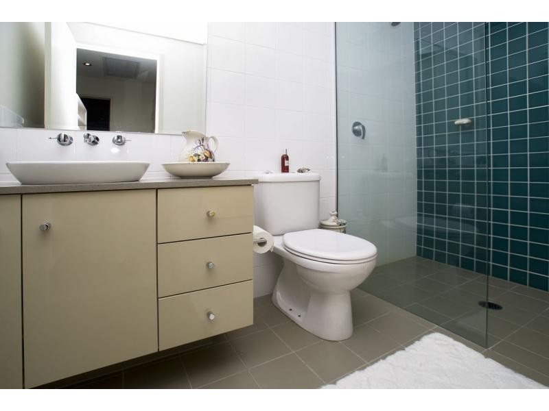 Robina QLD 4226